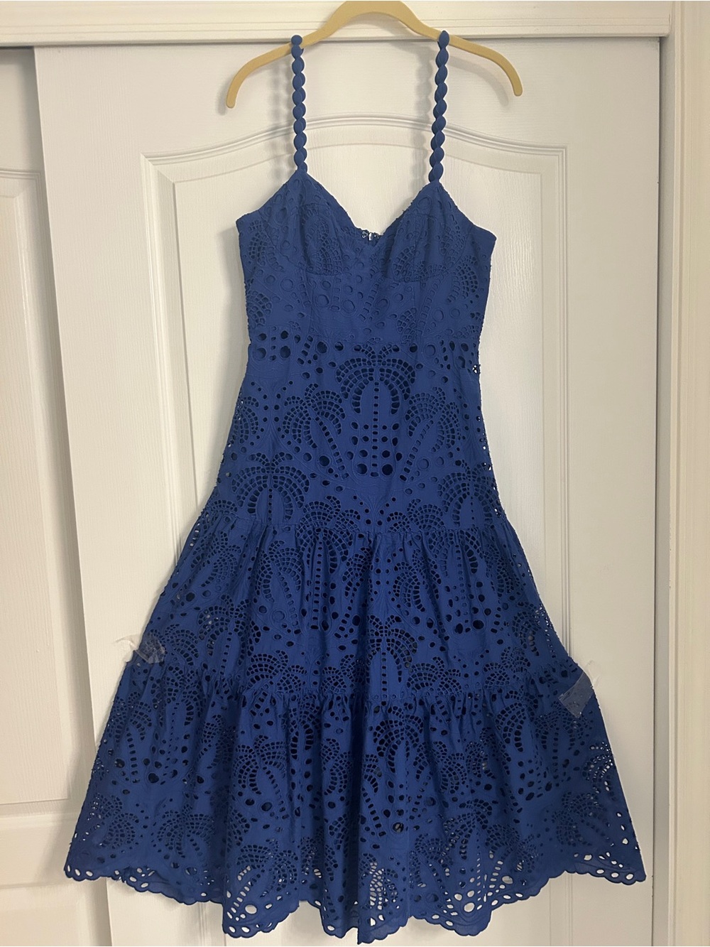 FARM RIO Blue Eyelet Midi Dress with Spaghetti Straps SIZE MEDIUM